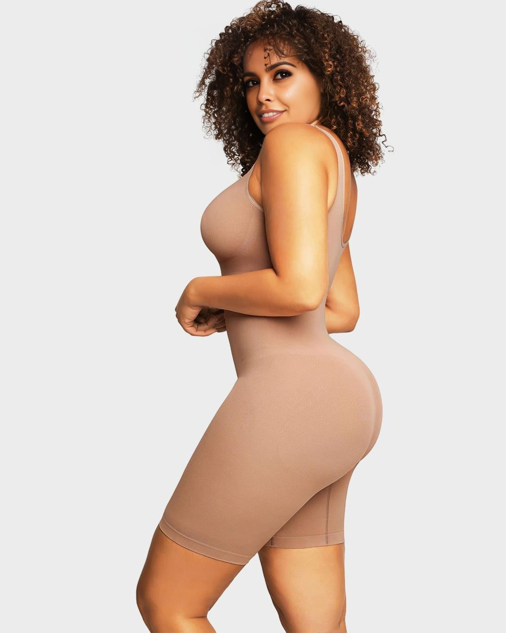 BlissShe® nahtloser, modellierender Bodysuit für die Mitte der Oberschenkel